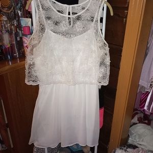 Large Buttons By Francesca's Lace Embroidery Pearl Jewels White Dress